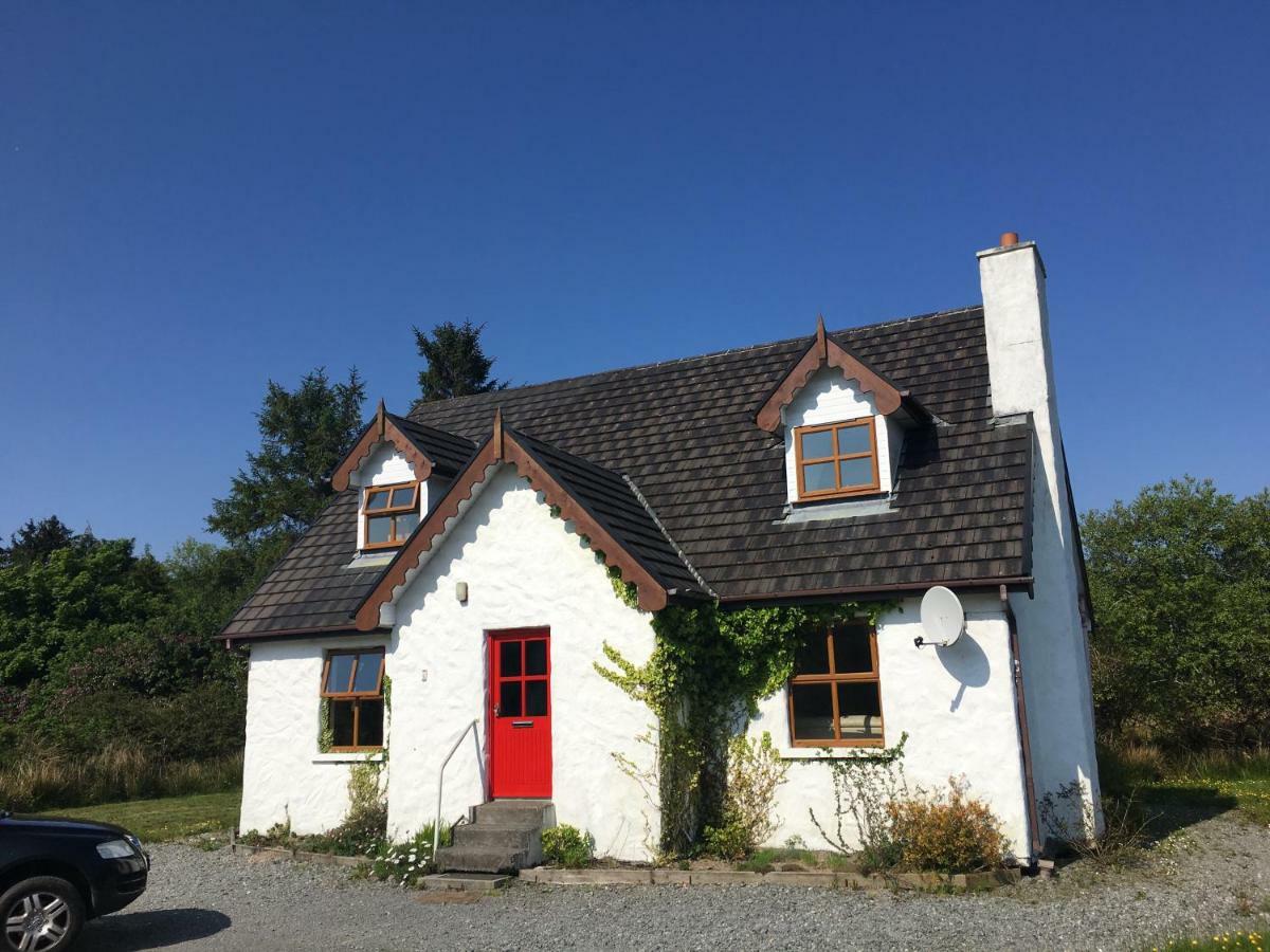 Heatherhill Farm Cottage In Letterfrack Beside Connemara National Park מראה חיצוני תמונה