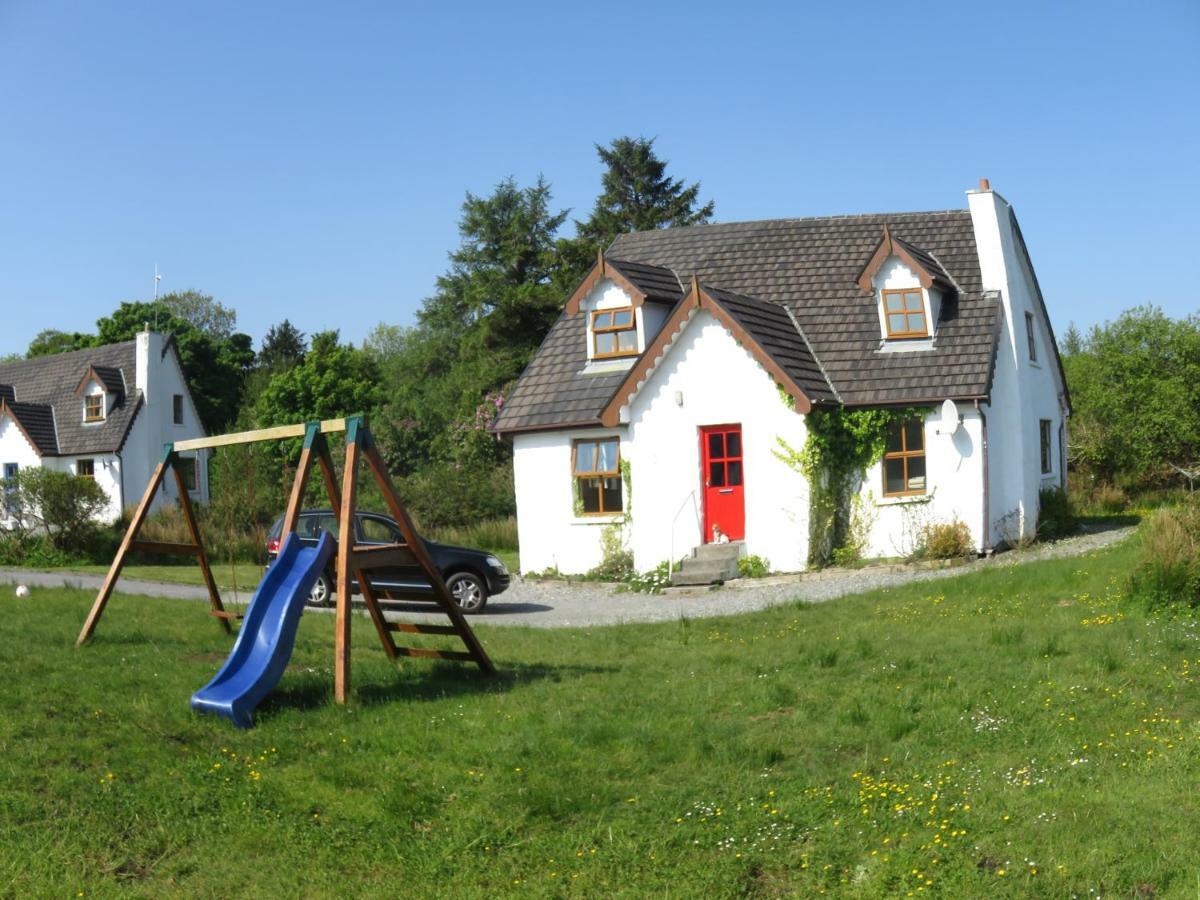 Heatherhill Farm Cottage In Letterfrack Beside Connemara National Park מראה חיצוני תמונה